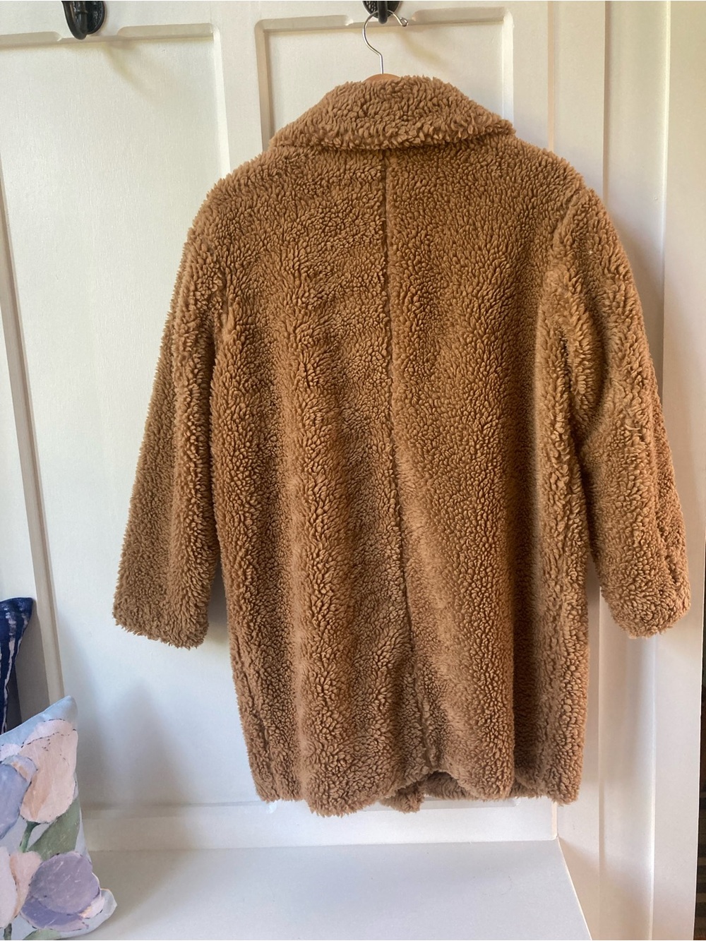 H&M | Cozy Women’s Teddy Coat in Camel - Picture 6 of 7